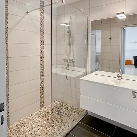 2 Modern, Terrace And Parking Cannes