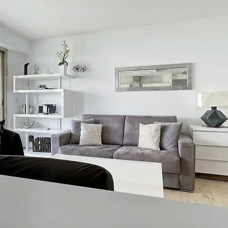 2 Modern, Terrace And Parking * Cannes