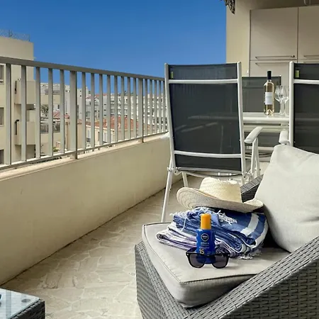 Apartmán 2 Modern, Terrace And Parking Cannes