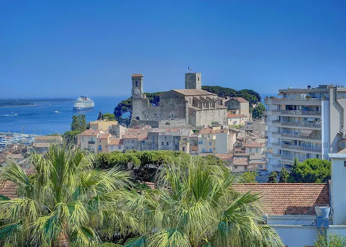 Apartment 2 Modern, Terrace And Parking Cannes