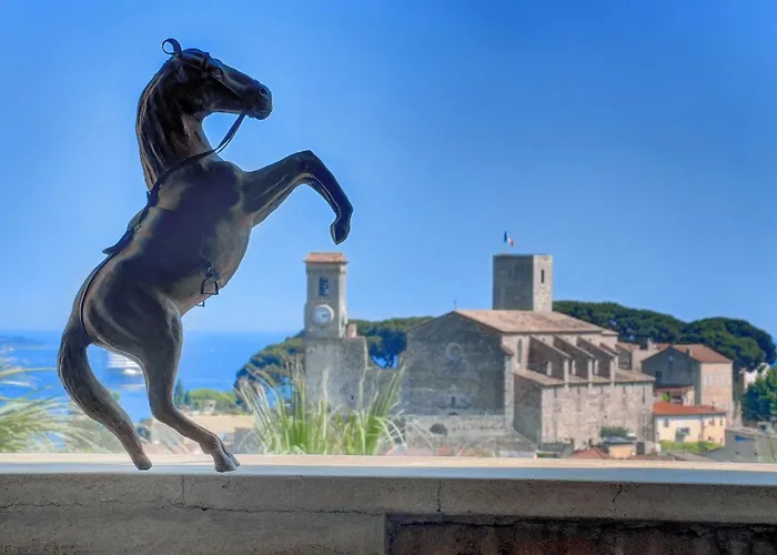 2 Modern, Terrace And Parking