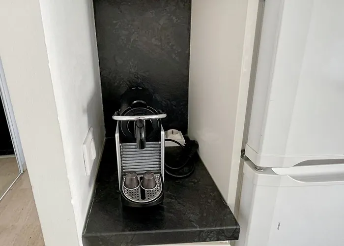 Apartment 2 Modern, Terrace And Parking Cannes