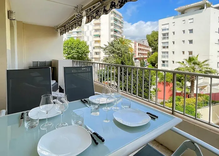 2 Modern, Terrace And Parking Apartment *